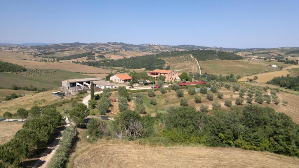 Agriturismo Marruchetone Vecchio 만시아노 외부 사진