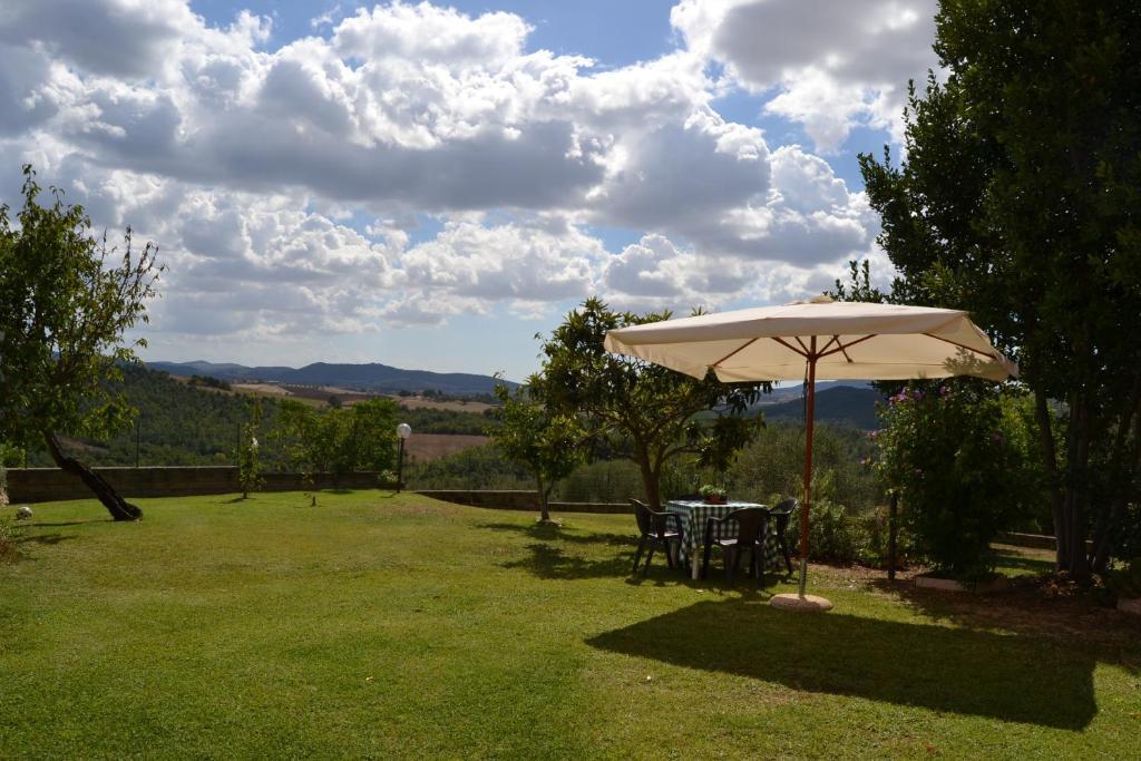 Agriturismo Marruchetone Vecchio 만시아노 외부 사진